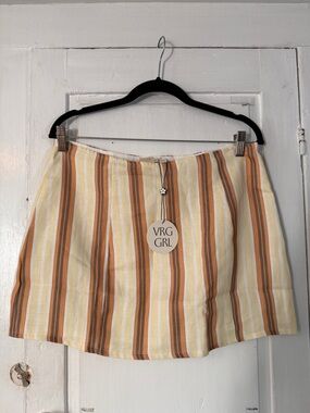 VRG GRL NWT Striped Yellow and Brown Mini Skirt
